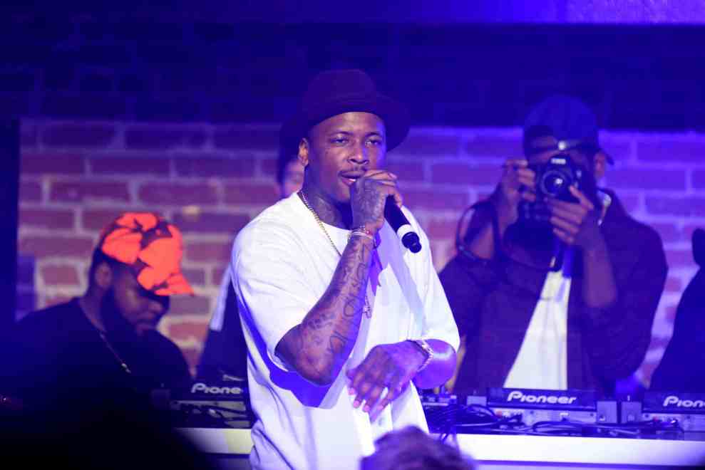 YG performing