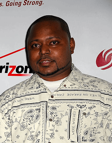 Jelani Minaj attends 2015 Dress For Success Something To Share Gala