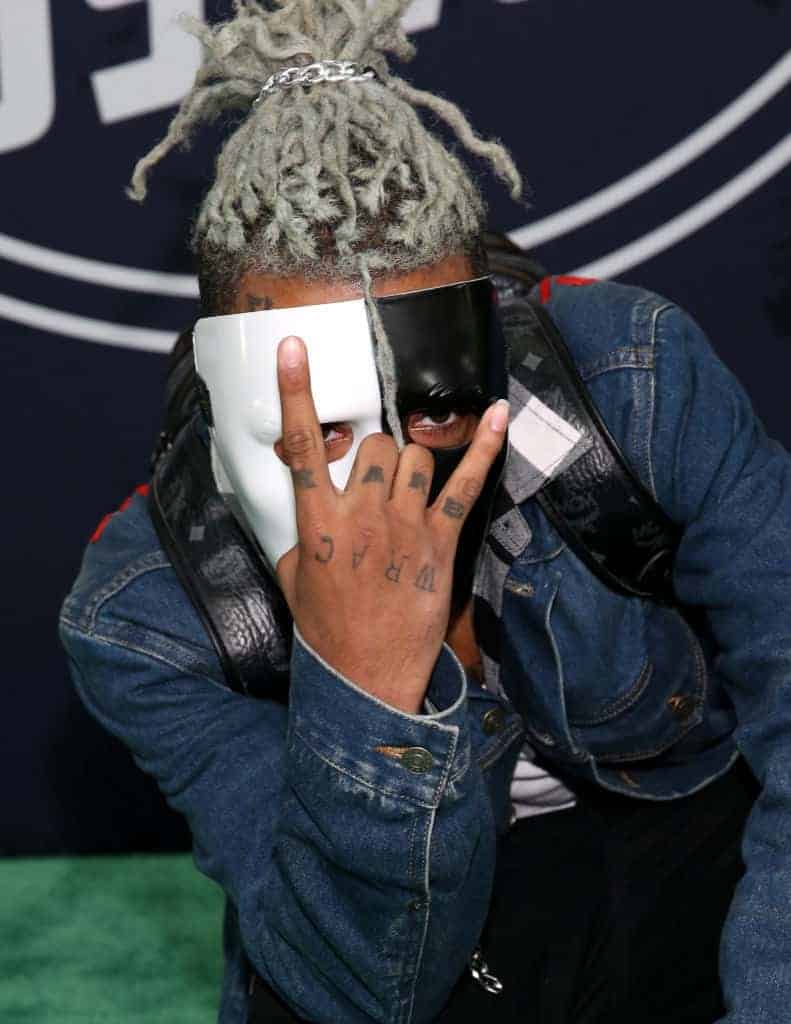 XXXTentacion arrives at BET Hip Hop Awards 2017