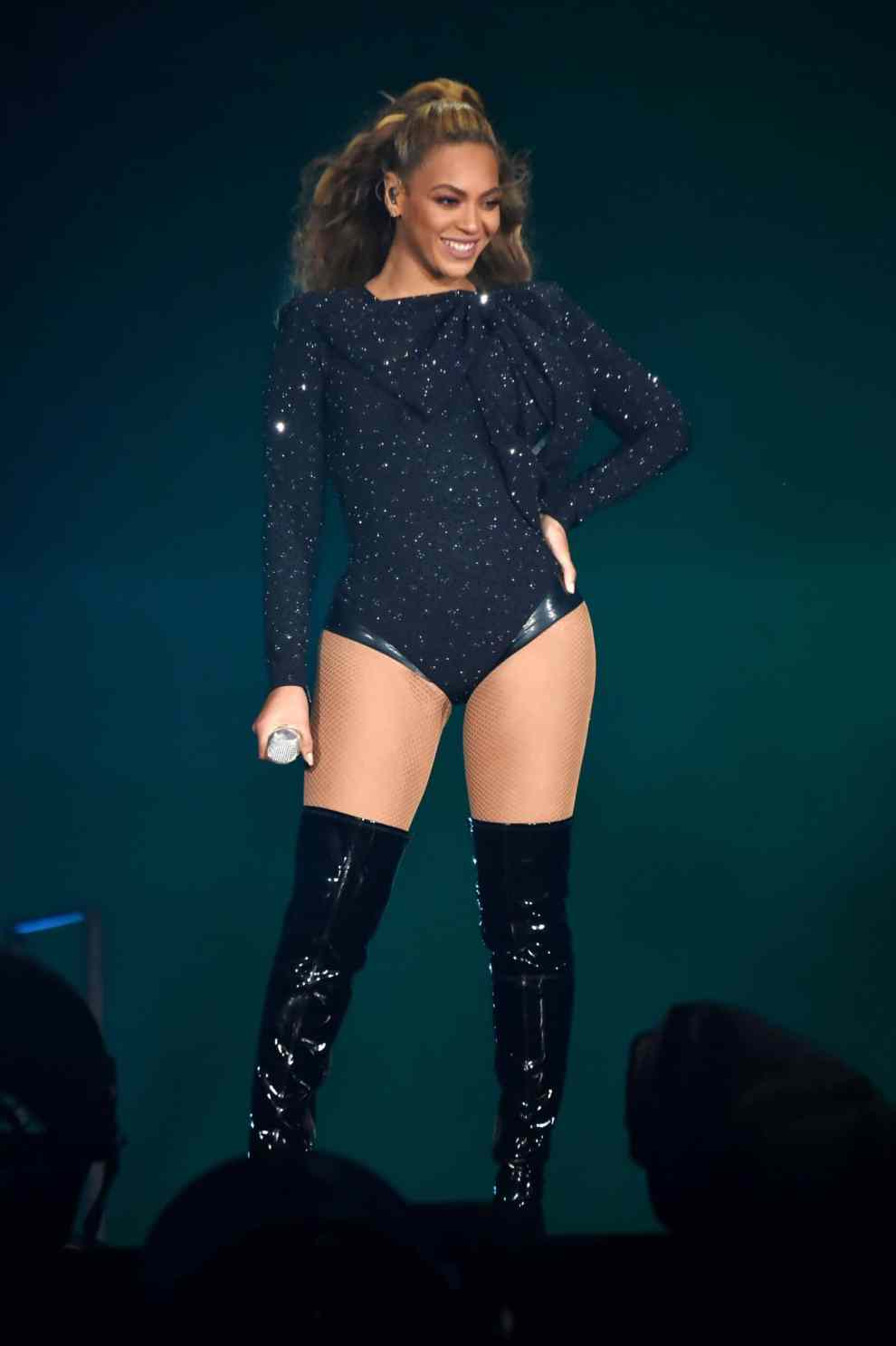 Beyonce wearing all black