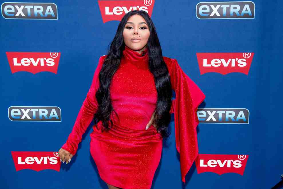 Lil Kim wearing all red