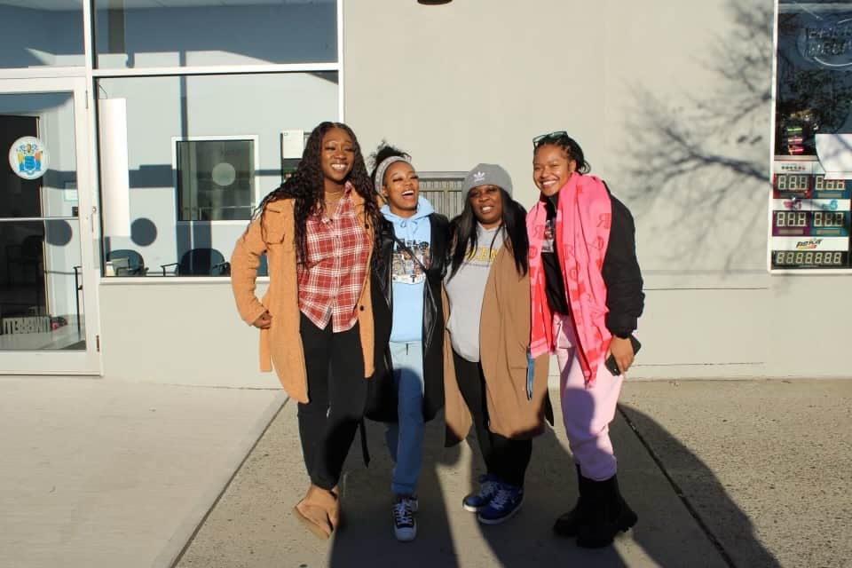 The GiveBack Sisters