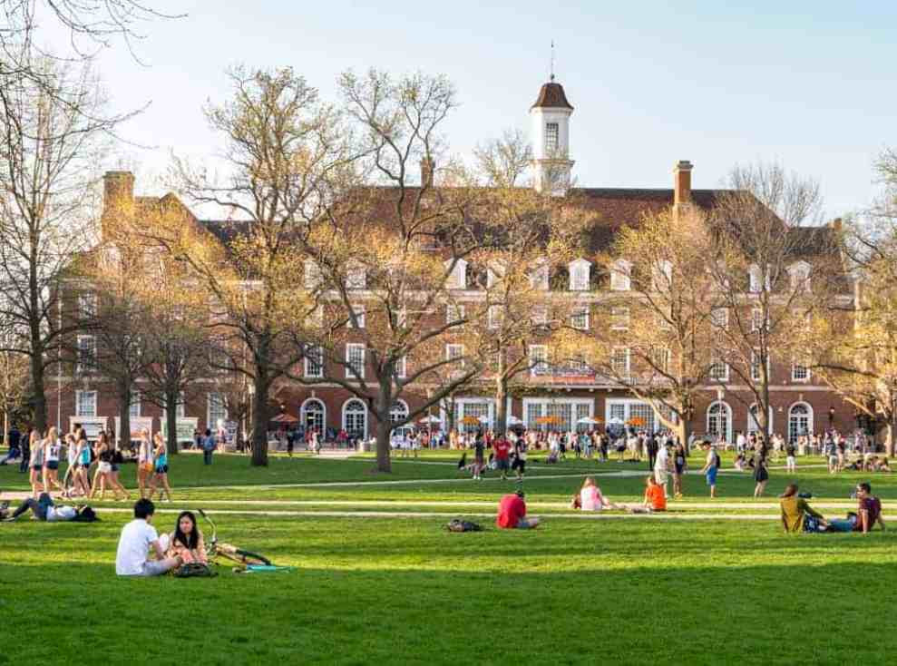 a picture of a college campus
