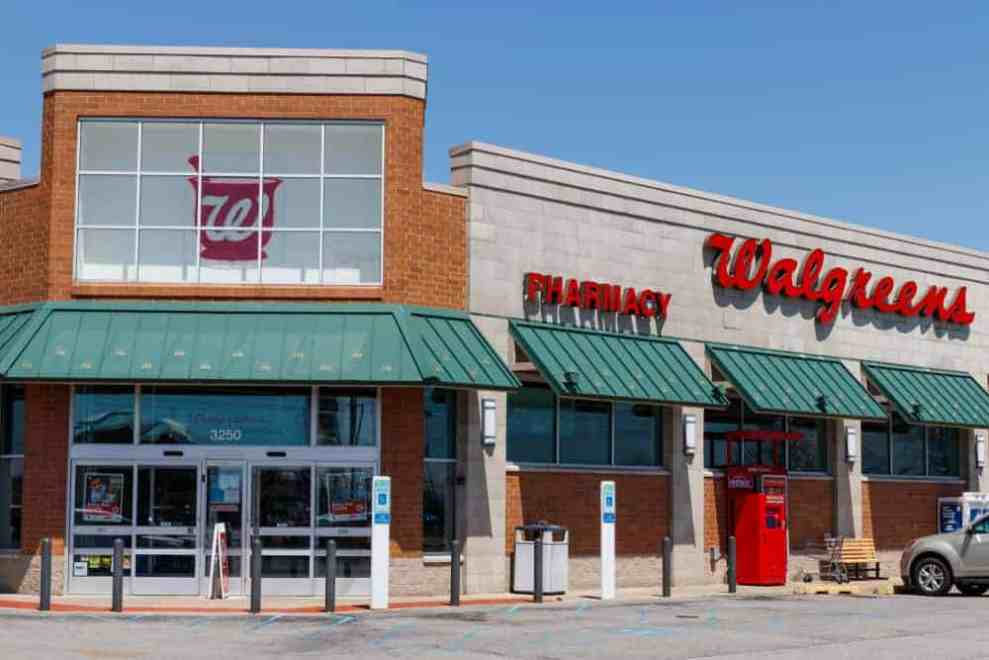 A Walgreens store front/ parking lot