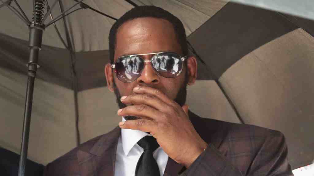 R. Kelly Releases ‘I Admit It’ Album While Behind Bars For Sex Crimes