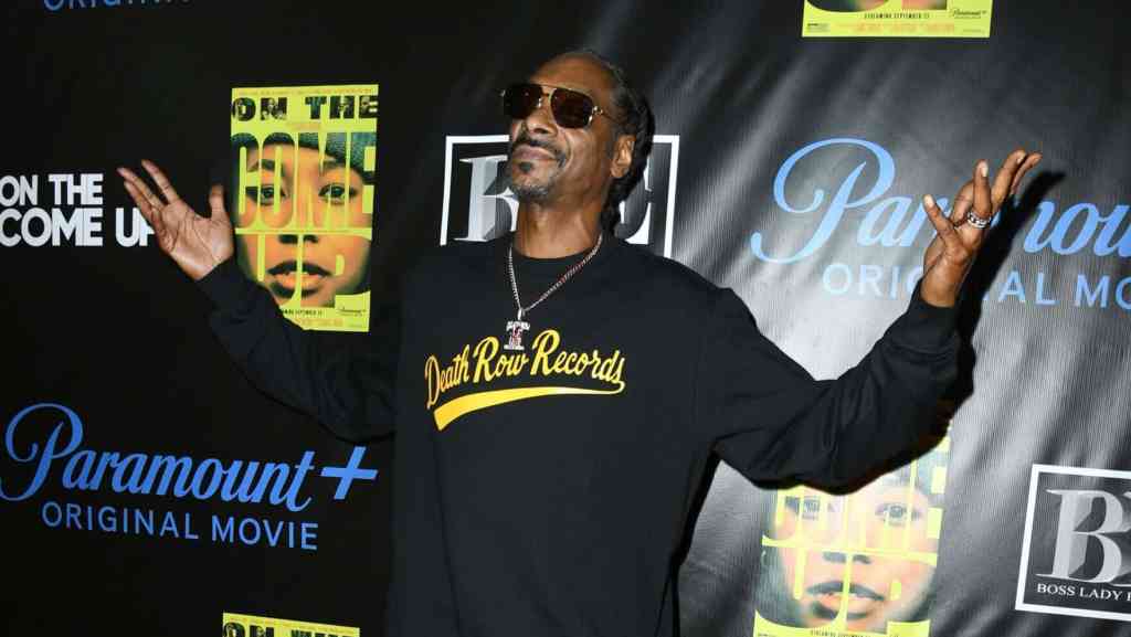 Snoop Dogg To Be Inducted Into The Songwriters Hall Of Fame