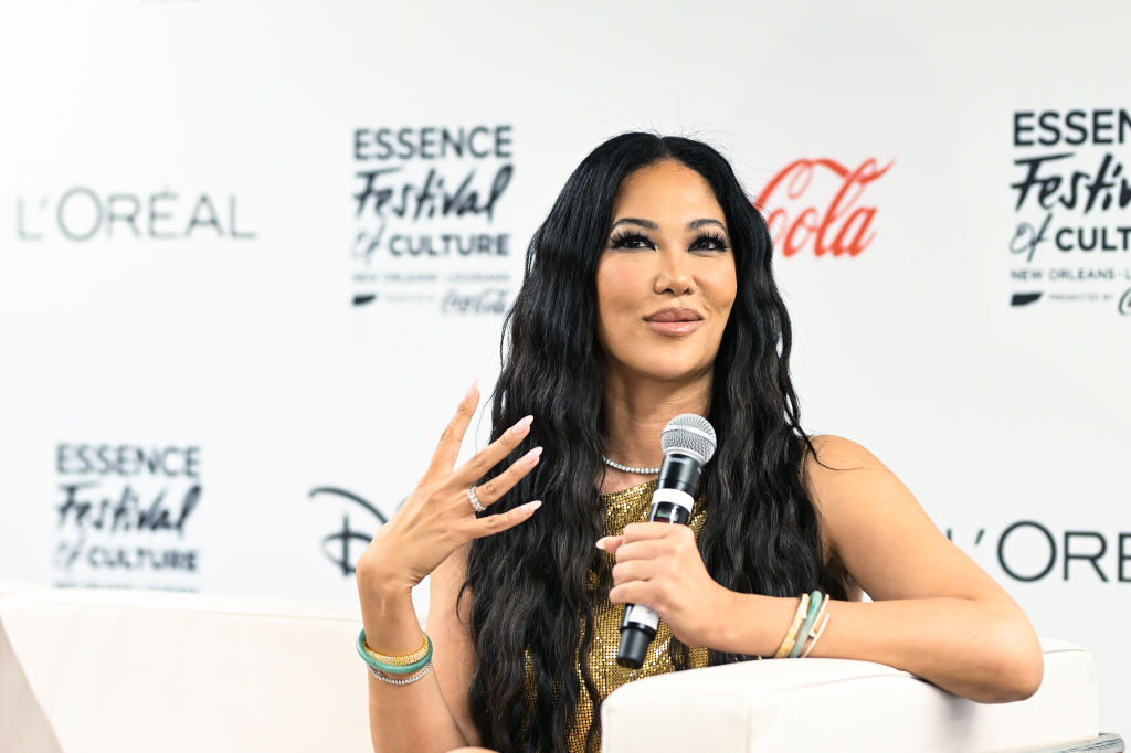 Kimora Lee Simmons Seemingly Reacts To Usher Visiting Russell Simmons In Bali