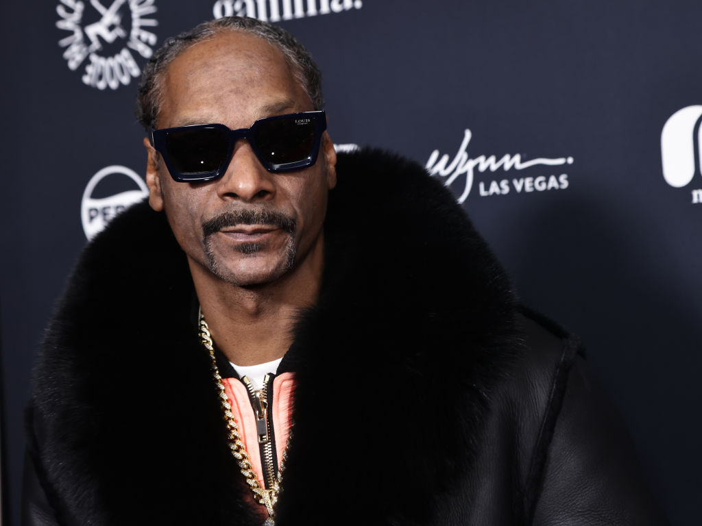 Snoop Dogg Reacts To Drake’s AI Use In New Diss Track