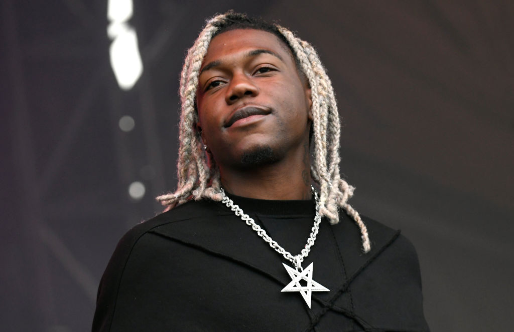 Destroy Lonely Accused Of Brutally Assaulting Girlfriend, He Denies