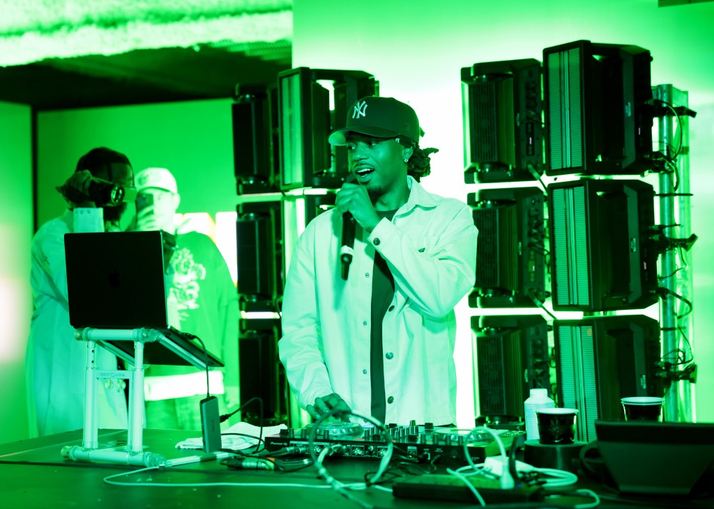 Metro Boomin’s Sister Criticizes Him For Targeting Drake