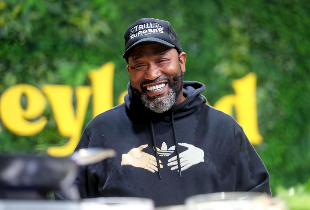 Bun B Has Burger Giveaway After Hurricane Beryl Hits  Houston