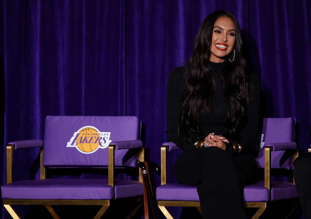 Vanessa Bryant Mourns Father-in-Law Joe Bryant