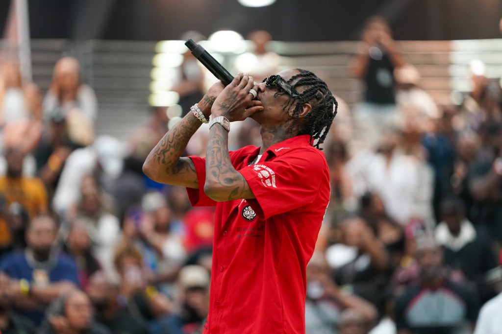 Soulja Boy Slams Drake Over Diss In New Track