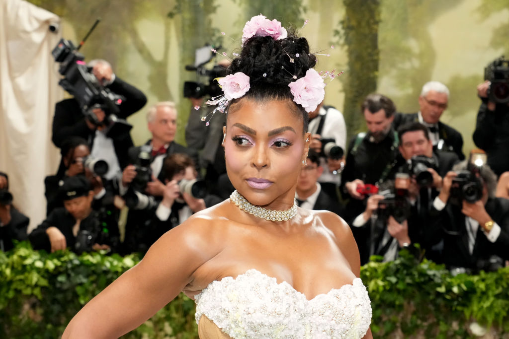 Taraji P. Henson Goes Viral When Fan Shoots His Shot