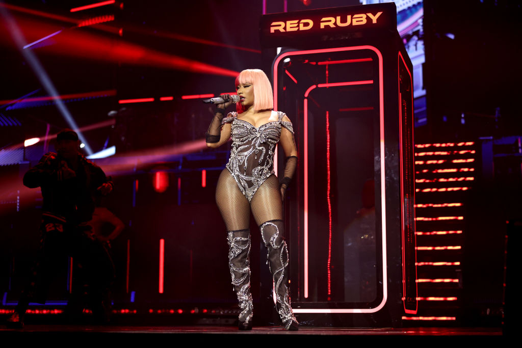 Nicki Minaj Surprises Fans, Brings Sexyy Red On Stage