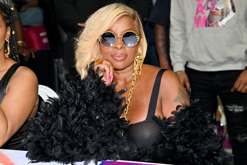 Mary J. Blige Reveals Why She Fired Staffer