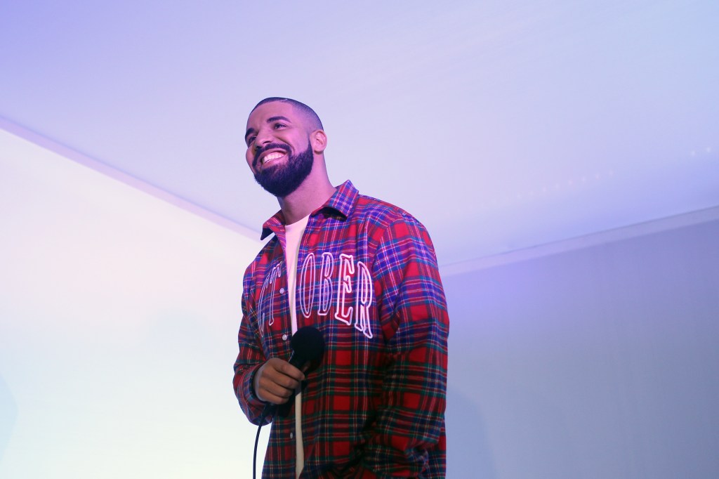 Drake Quietly Circles Soulja Boy vs. DDG Fight