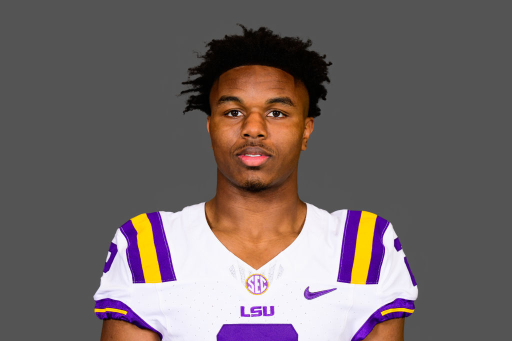 EX-LSU Football Star Kyren Lacy Dies From An Apparent Suicide  