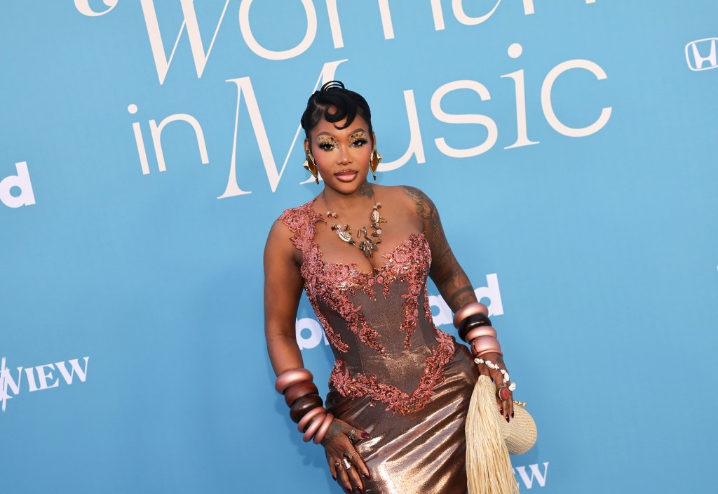 Summer Walker Confirms Split From Rico Recklezz