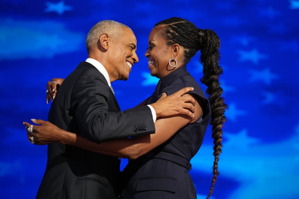 Michelle And Barack Obama Laugh Off Divorce Rumors