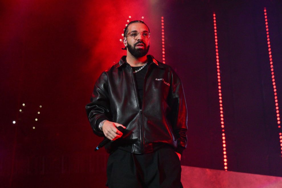 Rapper Drake performs onstage during "Lil Baby & Friends Birthday Celebration Concert" at State Farm Arena on December 9, 2022 in Atlanta, Georgia.