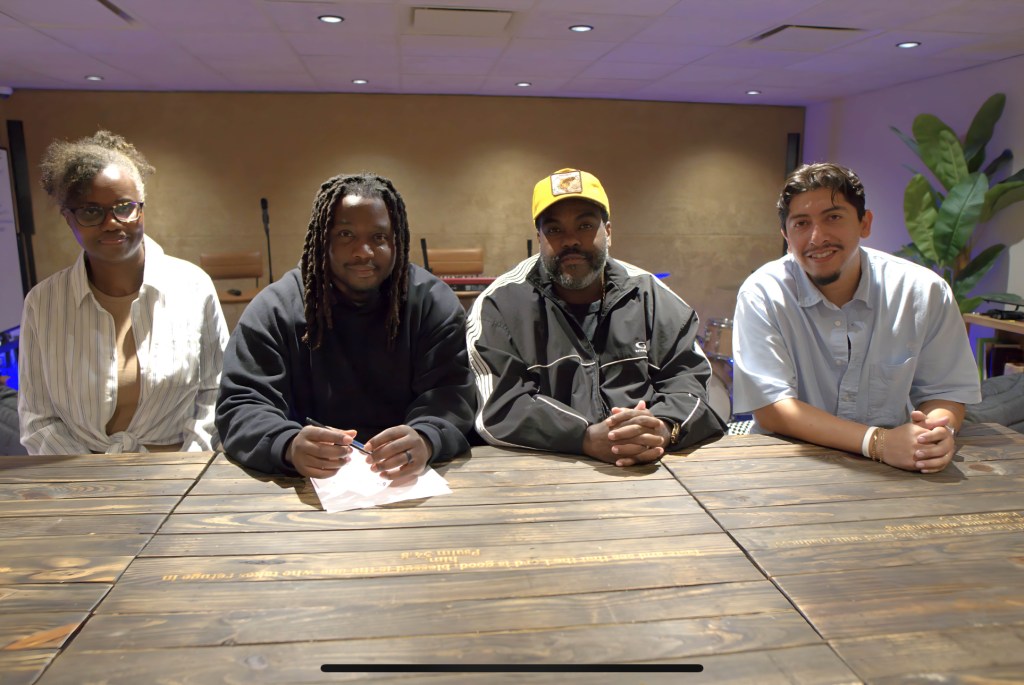 Rodney “Darkchild” Jerkins Signs Miami’s Aklesso To Alienz Alive